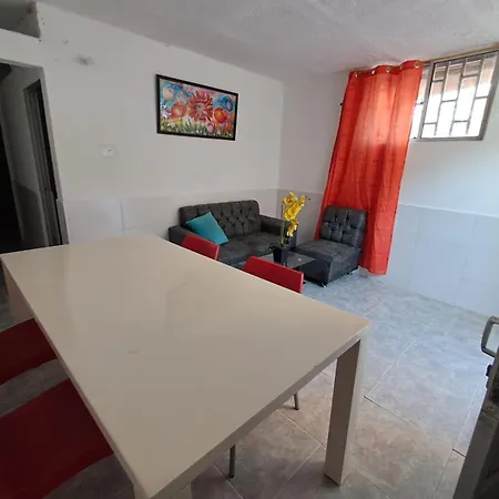 Le Petit Con Encanto En Apartamento